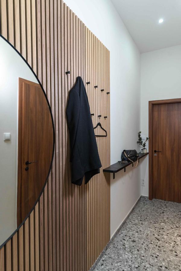 Modern Apartment French Balkony บูดาเปสต์ ภายนอก รูปภาพ